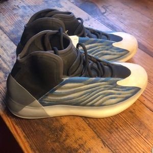 Yeezy quantum frozen blue